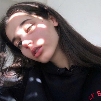 22张高清唯美欧美女生头像 氛围感拉满的女生头像合集