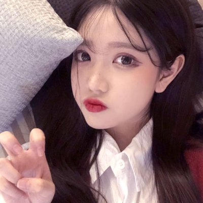 25张真人好看的QQ闺蜜头像 一人一张高清图