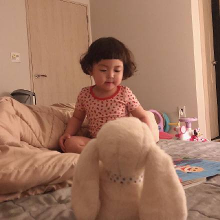 圆滚滚超可爱！罗熙最新日常照片来啦