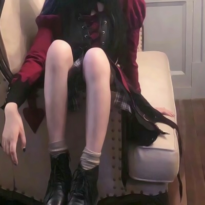 33张高清好看的女生身段部位头像合集