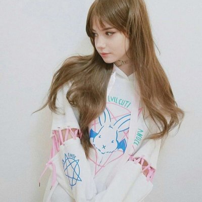 22张高清唯美欧美女生头像 氛围感拉满的女生头像合集