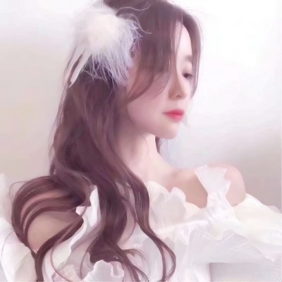 微信头像美女真实高清图 17张好看真人女生头像合集