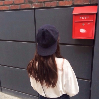 微信女生背影头像合集 19张高清好看的微信女头背影图