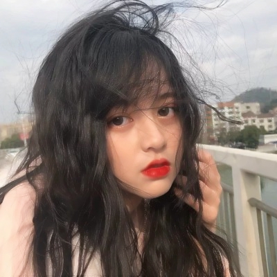 36张高清可爱伤感女生头像 软萌又带着淡淡情绪的女头合集