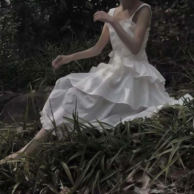 流行的QQ女生部位头像 高清好看的26张素材合集