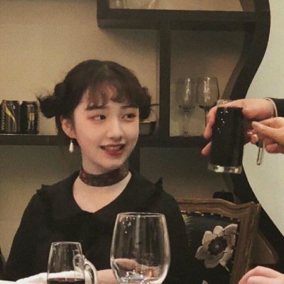 女生日常生活照头像合集 21张高清真人漂亮女生图片