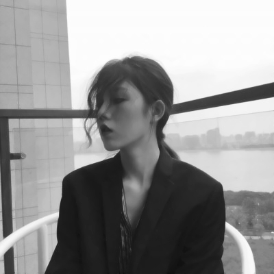 女生专属黑白微信头像 11张合集