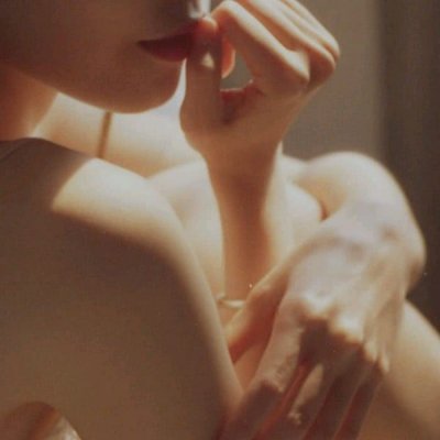 36张高清欧美范女生微信头像 氛围感直接拉满