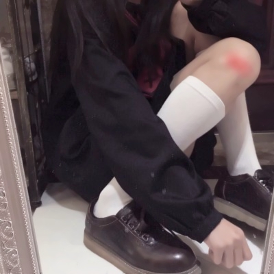 女生露腿QQ头像合集 33张高清性感款上线