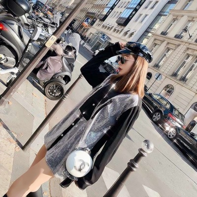 16张超酷女生头像合集 高清新潮质感拉满