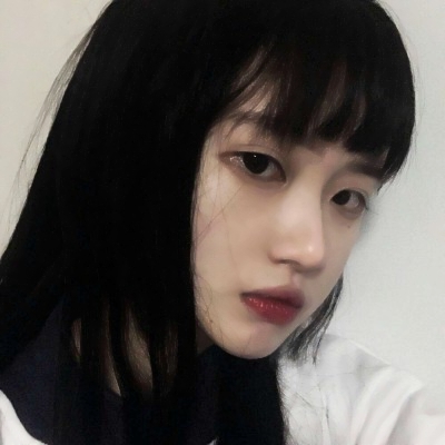 当下超火的霸气高冷女生头像 22张高清无水印合集