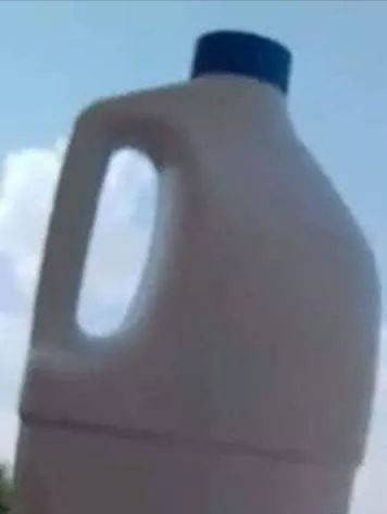 假期假装出国坐飞机？这套表情包帮你过足旅行瘾