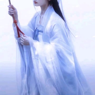 12张干净清爽的白色系清纯女生QQ头像合集