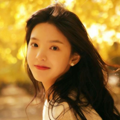 秋日氛围感女生头像来啦！10张高清唯美的秋天意境美女头像合集