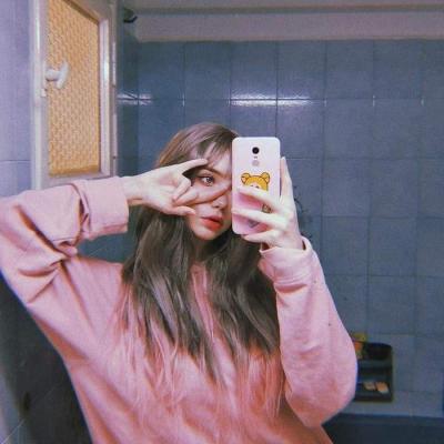 24张可爱手机挡脸女生头像 高清好看的女生头像合集
