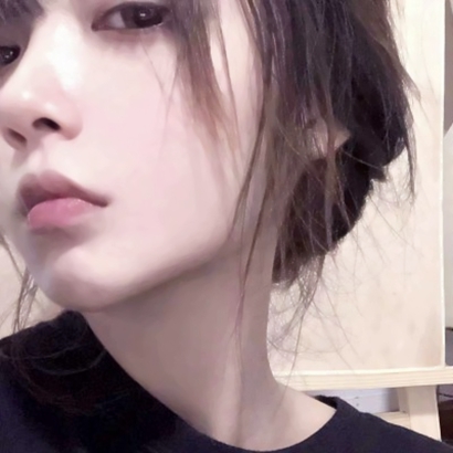 16张高清伤感风女生杂图头像合集