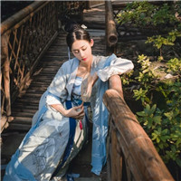 18张真人款高冷古装女生头像 氛围感拉满