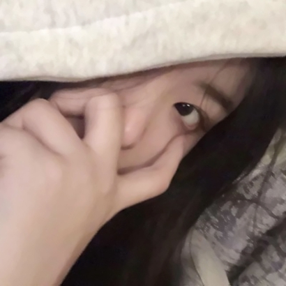 22张简约气质款闺蜜头像 高清时尚女生头像合集