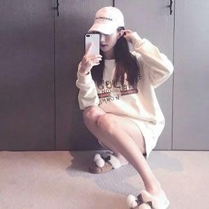 16张气质拉满的网红性感美女头像 高清无水印QQ头像合集