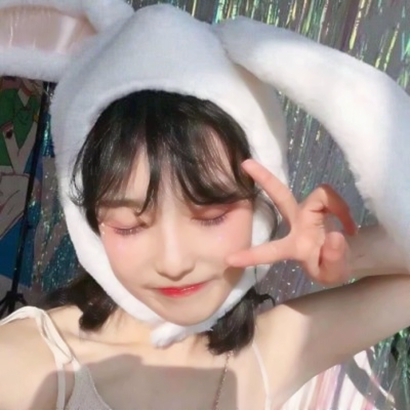 36张无文字伤感女生头像 高清质感大图合集