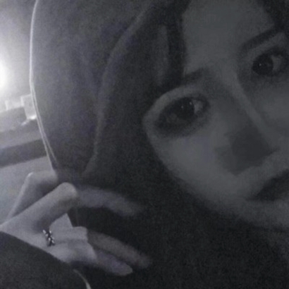 最新暗系女生头像来啦！16张高清黑白暗黑风格图一次看够