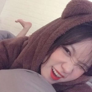 12张真人可爱女生微信头像 高清好看的可爱头像图