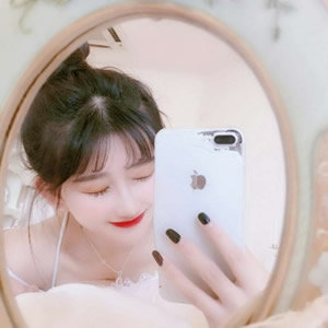 16张高清时尚女生头像合集 好看的美女头像素材