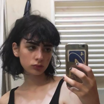 抖音用的欧美女生头像来啦！10张高清款气质气场拉满