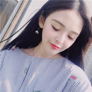 12张可爱单纯女生头像 高清漂亮女生照片合集