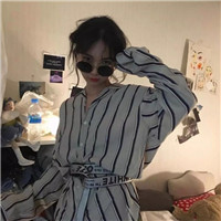 霸气又飒的墨镜女生头像 18张合集