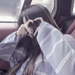 适合闺蜜用的可爱姐妹头像！一人一张高清图共14张