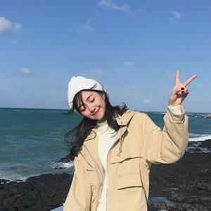 最新女生海边头像合集 共20张