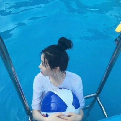 喜欢蓝色的女生看过来！12张清新可爱的浅蓝色QQ女生头像