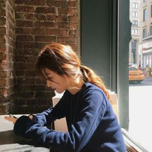 16张高清俏皮可爱女生头像 适合当微信头像用