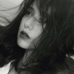 最新暗系女生头像来啦！16张高清黑白暗黑风格图一次看够