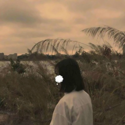 当下超火的短发女生头像合集 21张高清潮流款