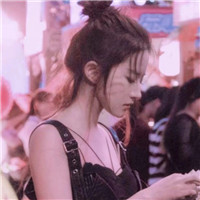 女生侧面小清新头像合集 18张好看的氛围感侧颜头像