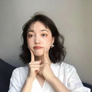 12张高清好看的女生短发空气刘海微信头像