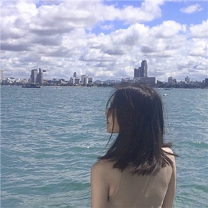 热门吸睛微信头像 8张性感女生头像合集