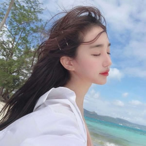 小清新可爱女生高清头像合集 共14张