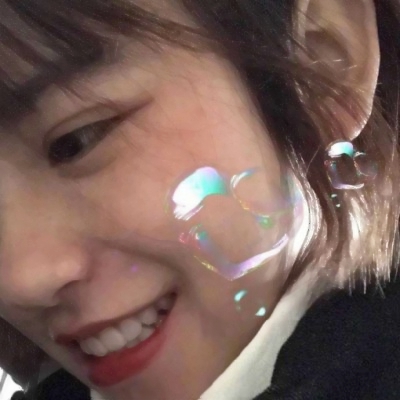 23张高清女生脸部局部特写头像合集