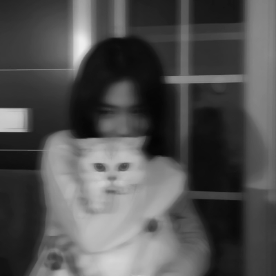 20张高清可爱黑白模糊女头像合集