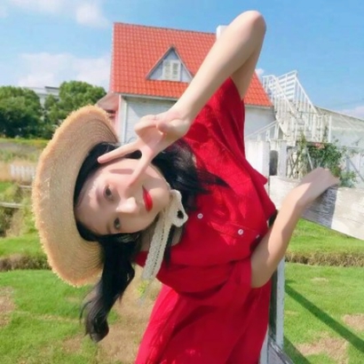 戴帽子的清新女生头像合集 36张适合当微信头像