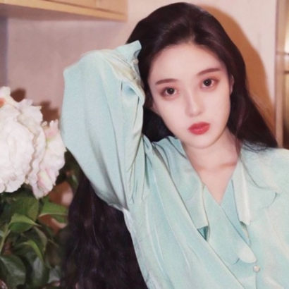 霸气高冷女生头像合集！26张高清个性头像直接存