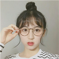 戴眼镜的漂亮女生头像合集来啦 共21张可爱款