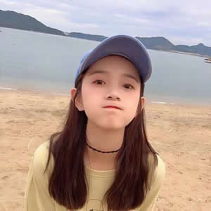 20张可爱小清新风格的女生闺蜜QQ头像