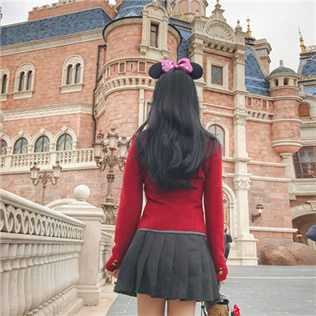 12张霸气冷酷女生背影QQ头像 高清无水印合集