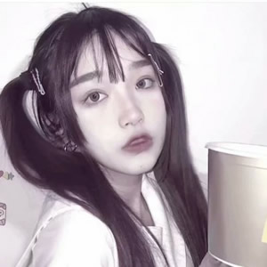 16张超好看的时尚美女QQ头像 精致小姐姐穿搭太可了