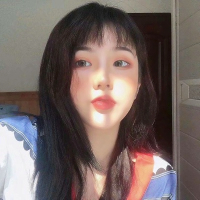 36张高清时尚潇洒女生头像 适配微信的氛围感头像合集