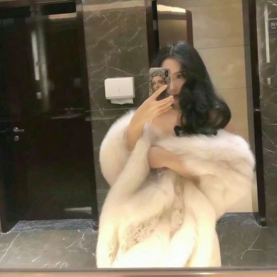 17张高清霸气社会风女生微信头像合集